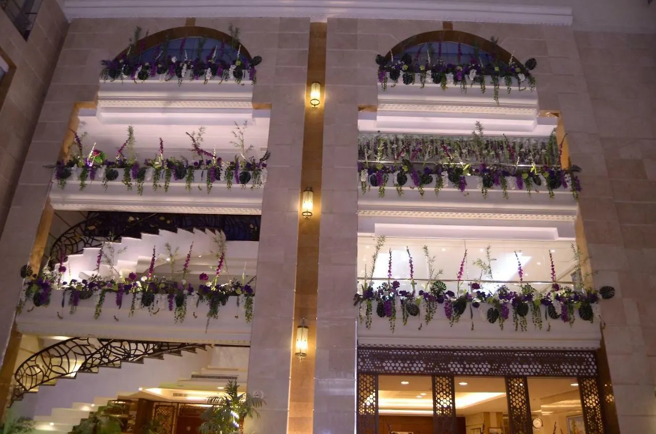 Hotel Midan Royal